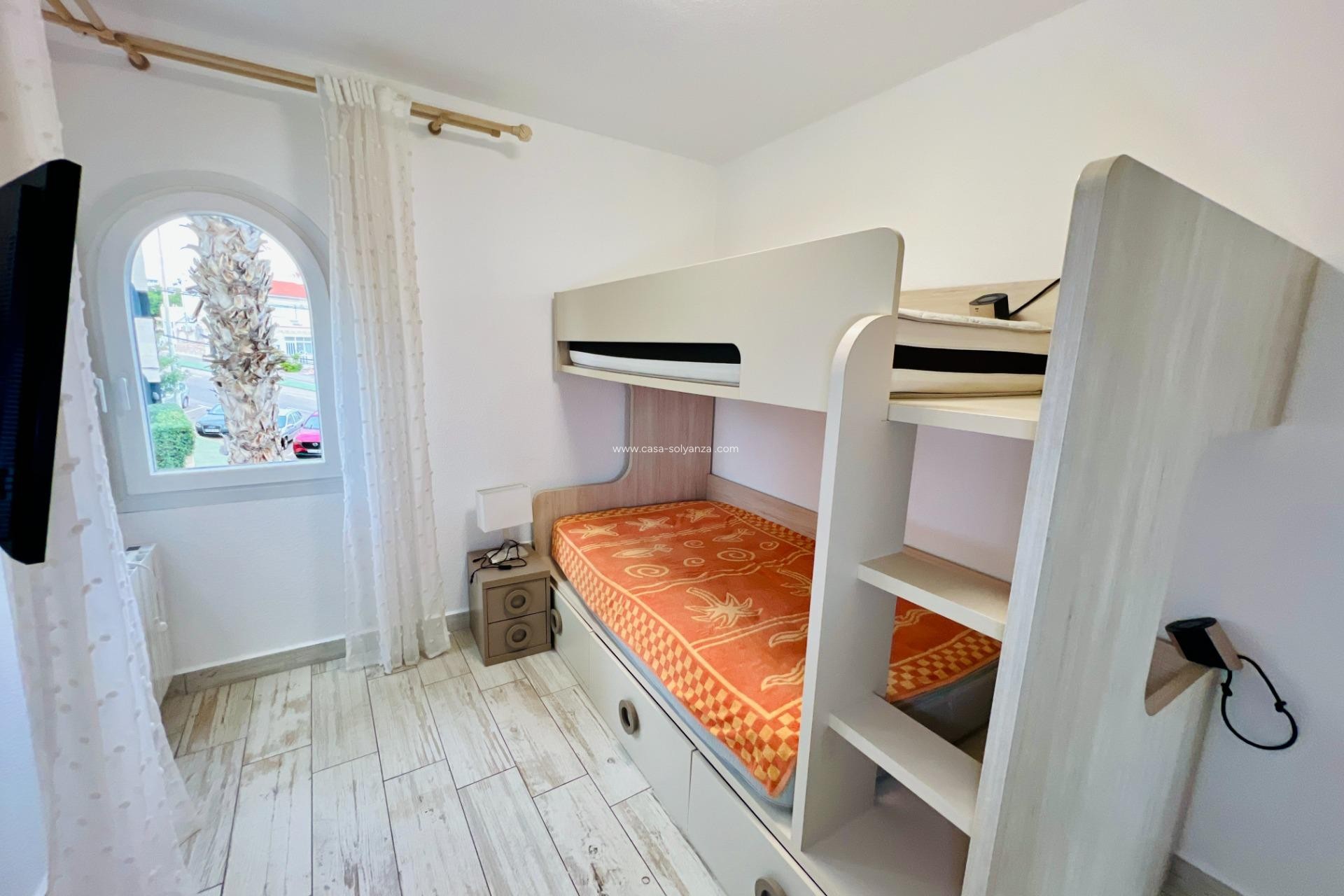 Herverkoop - Appartement / flat - Torrevieja - Miramar - Torre Del Moro