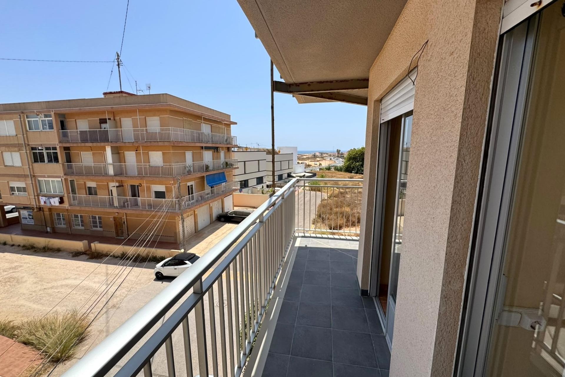 Herverkoop - Appartement / flat - Torrevieja - Miramar - Torre Del Moro