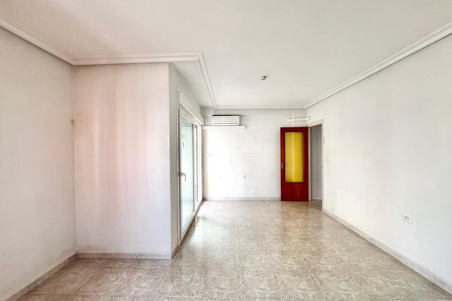 Herverkoop - Appartement / flat - Torrevieja - Paseo Maritimo