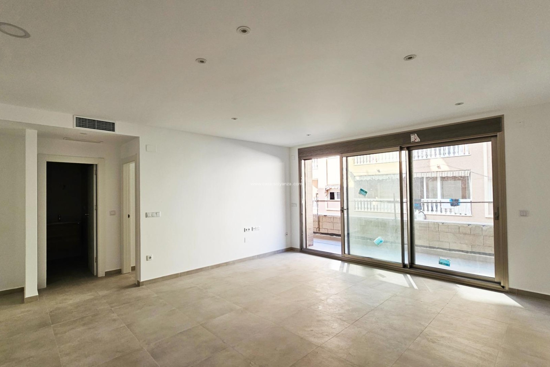 Herverkoop - Appartement / flat - Torrevieja - Paseo Maritimo