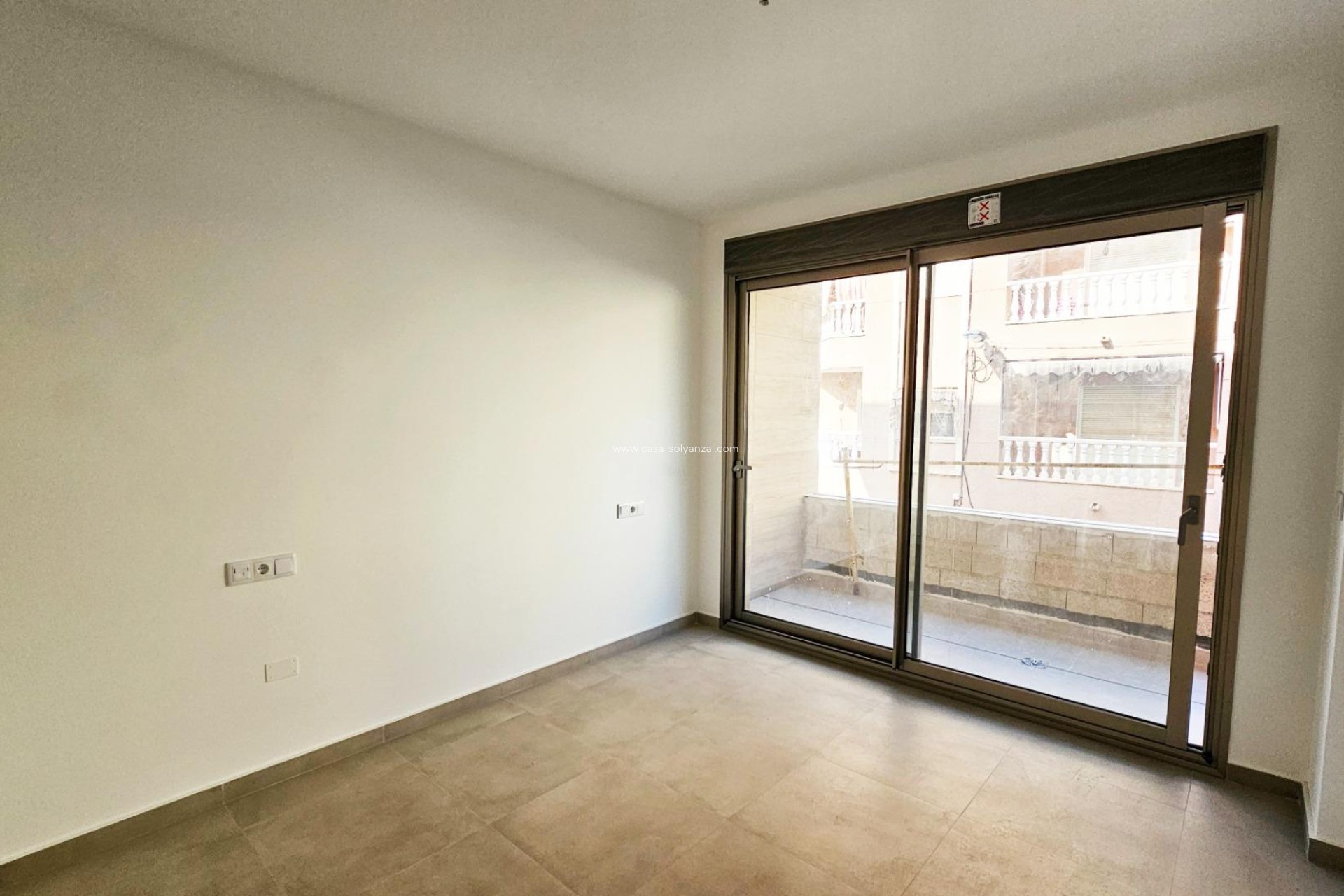 Herverkoop - Appartement / flat - Torrevieja - Paseo Maritimo