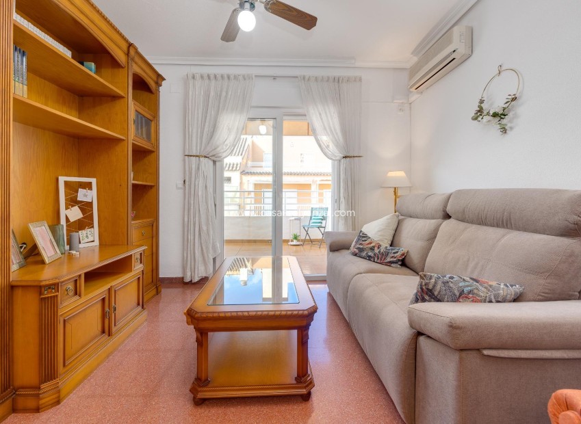Herverkoop - Appartement / flat - Torrevieja - Paseo Maritimo