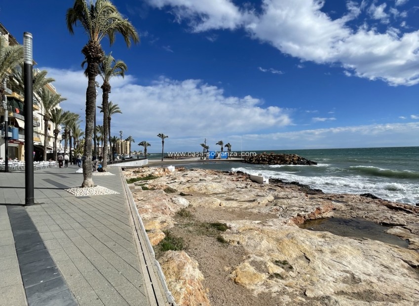 Herverkoop - Appartement / flat - Torrevieja - Playa de cura