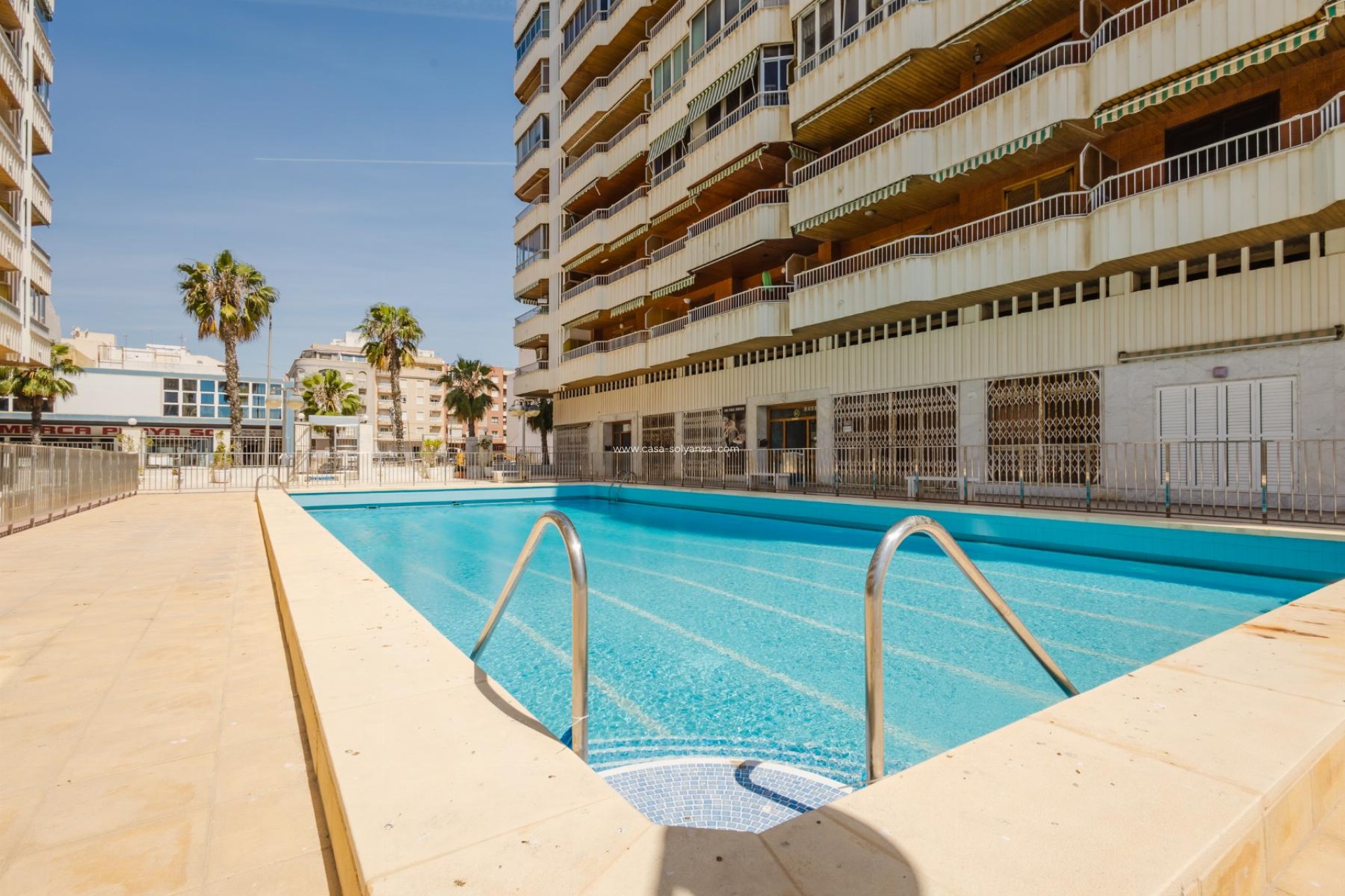 Herverkoop - Appartement / flat - Torrevieja - Playa de La Acequion