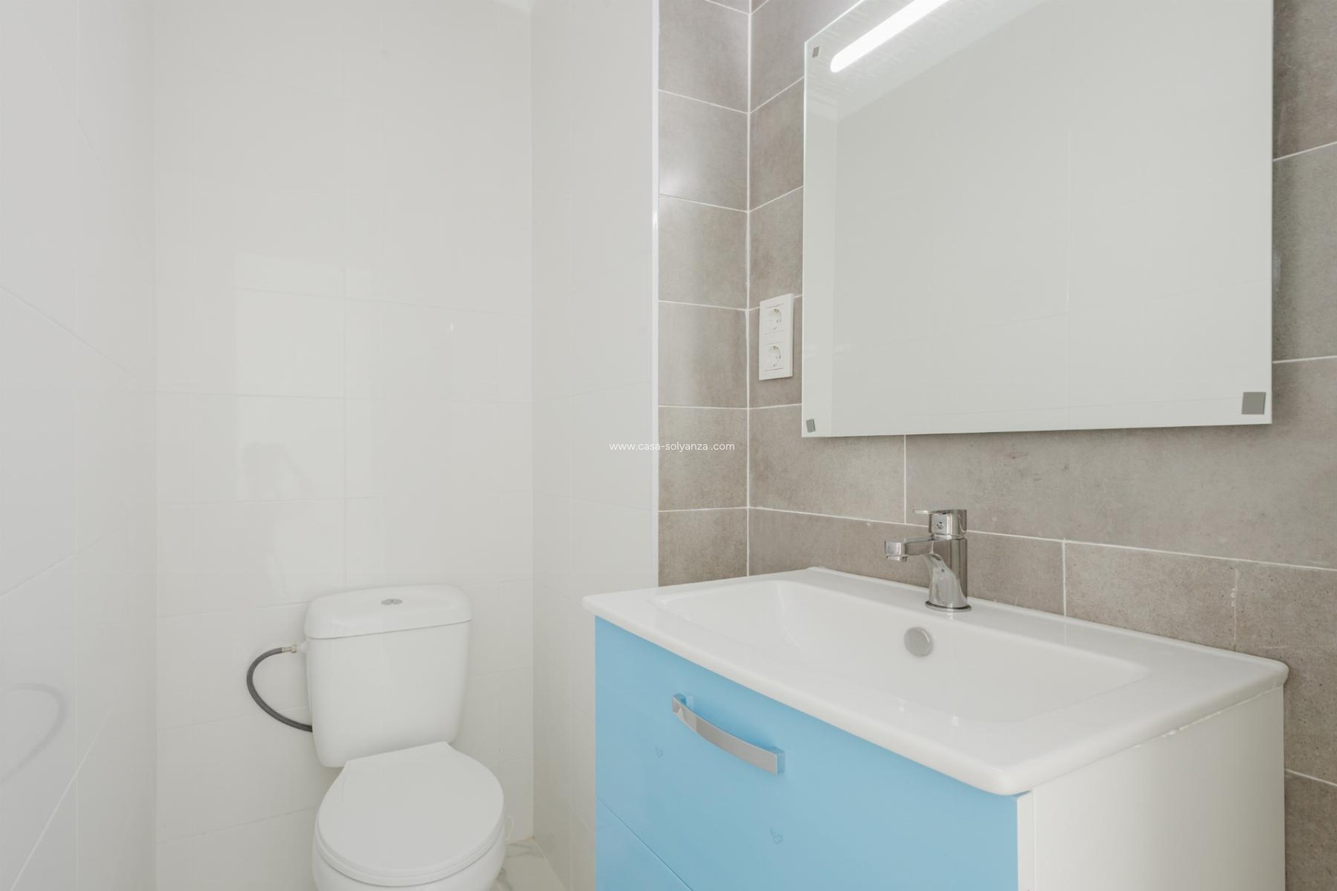 Herverkoop - Appartement / flat - Torrevieja - Playa de La Acequion