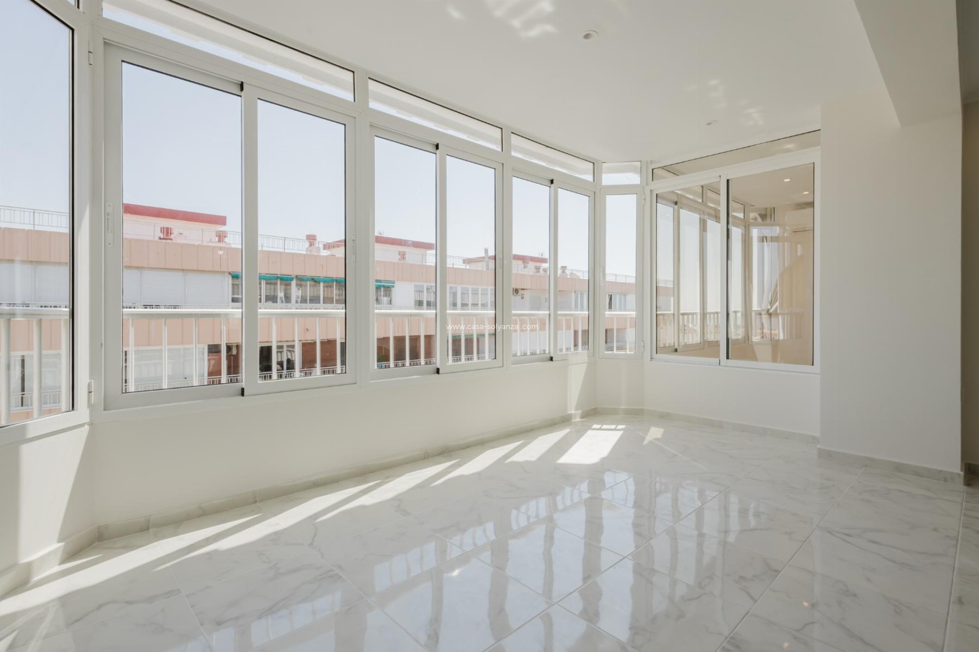 Herverkoop - Appartement / flat - Torrevieja - Playa de La Acequion