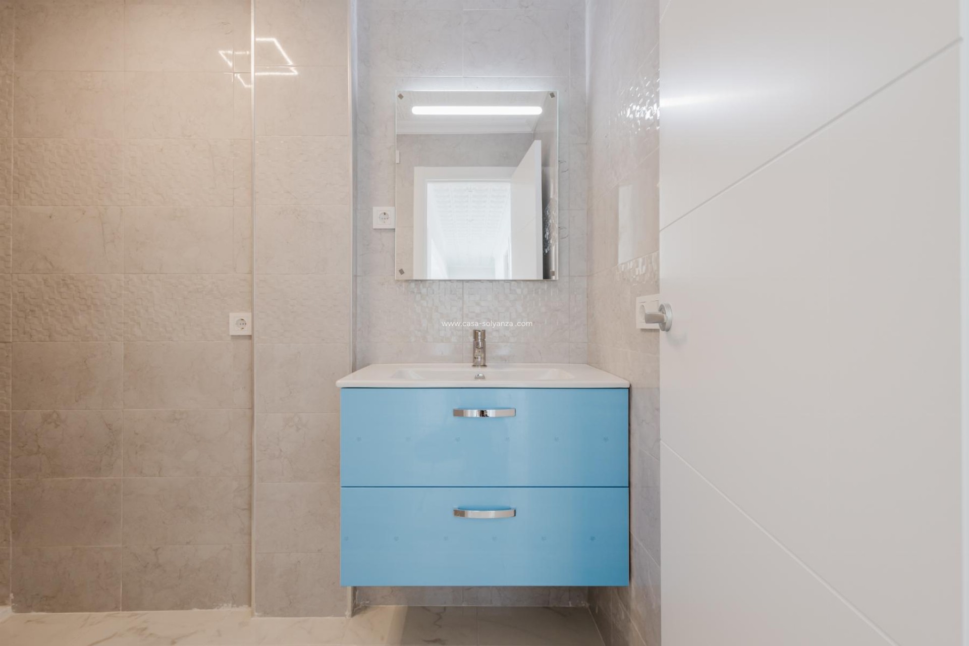 Herverkoop - Appartement / flat - Torrevieja - Playa de La Acequion