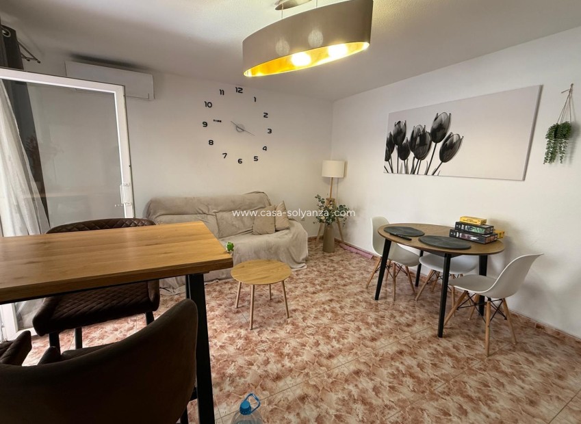 Herverkoop - Appartement / flat - Torrevieja - Playa de los Locos