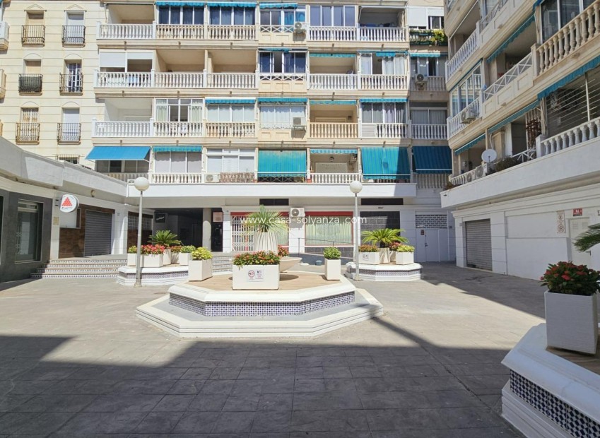 Herverkoop - Appartement / flat - Torrevieja - Playa de los Locos