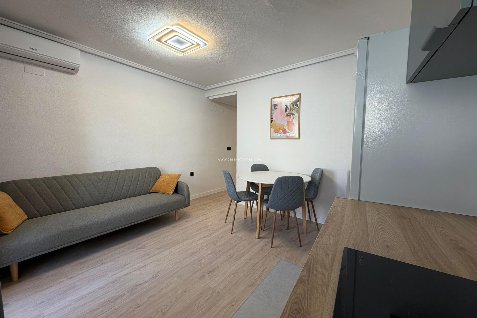 Herverkoop - Appartement / flat - Torrevieja - Playa de los Locos
