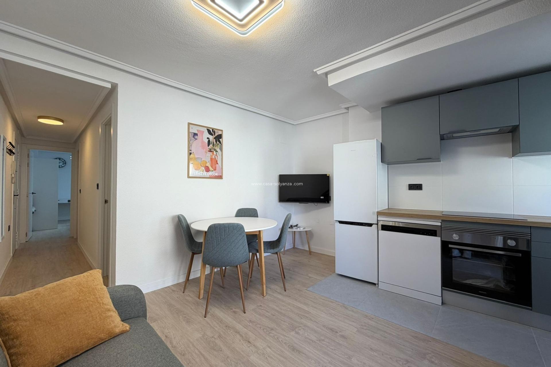 Herverkoop - Appartement / flat - Torrevieja - Playa de los Locos