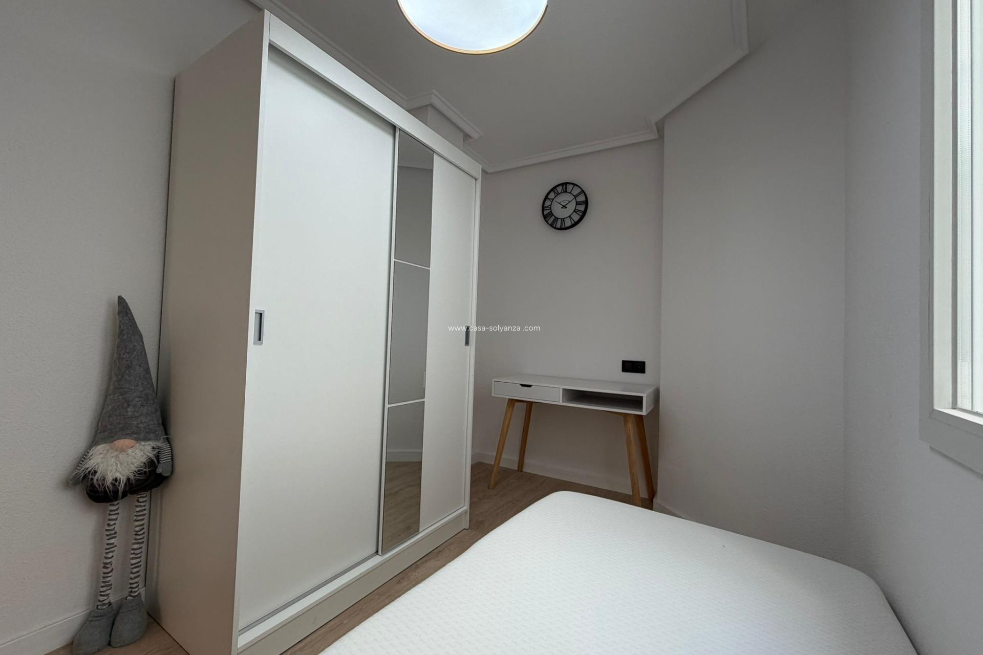 Herverkoop - Appartement / flat - Torrevieja - Playa de los Locos