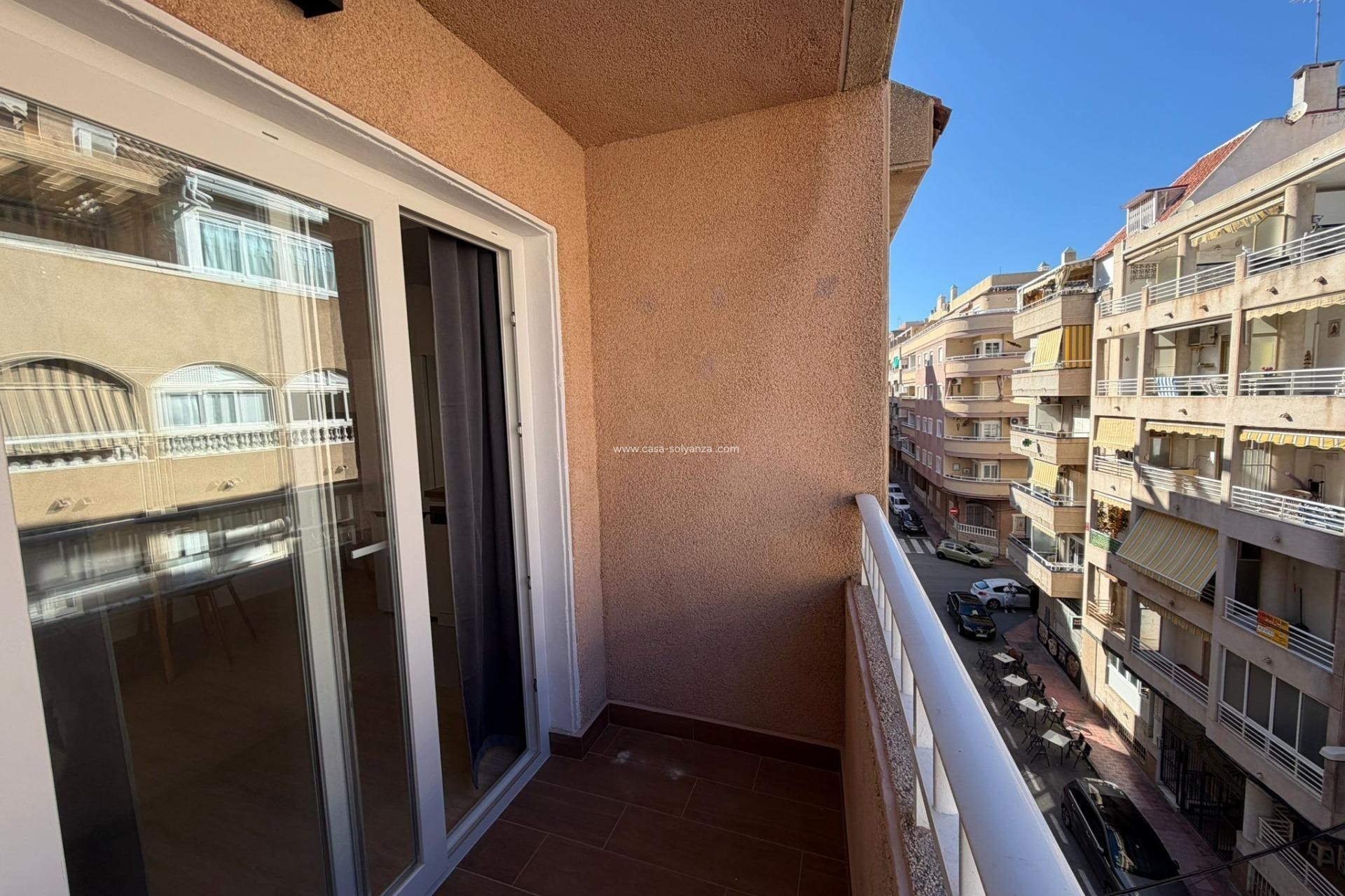 Herverkoop - Appartement / flat - Torrevieja - Playa de los Locos