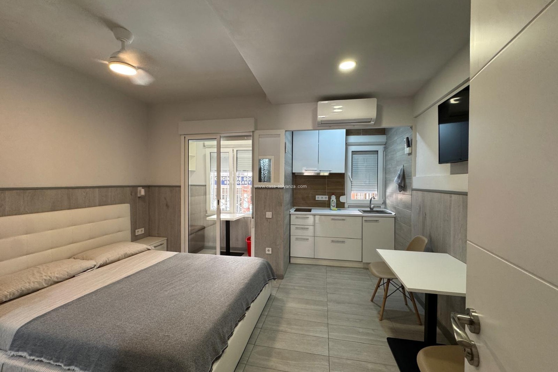 Herverkoop - Appartement / flat - Torrevieja - Playa de los Locos