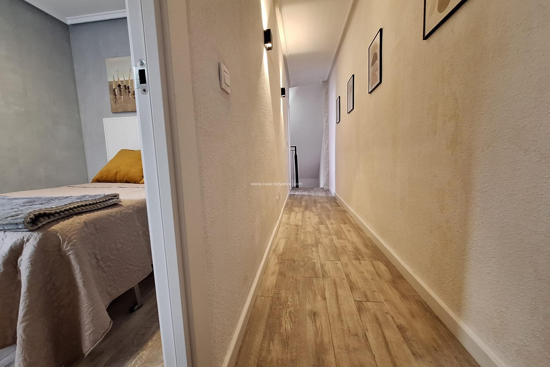 Herverkoop - Appartement / flat - Torrevieja - Playa de los Locos