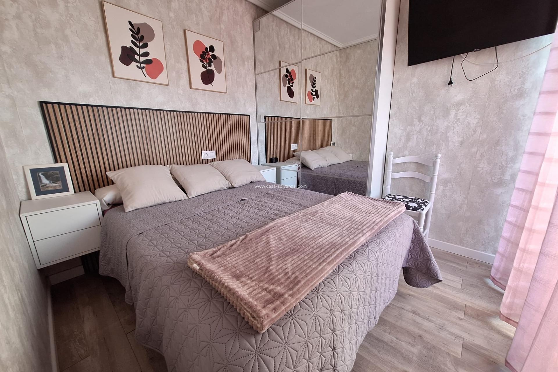 Herverkoop - Appartement / flat - Torrevieja - Playa de los Locos