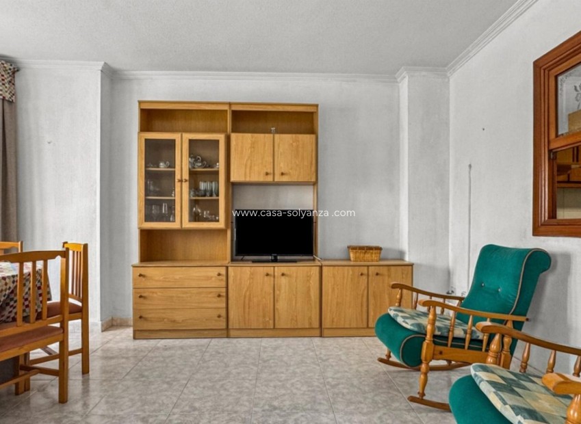 Herverkoop - Appartement / flat - Torrevieja - Playa de los Locos