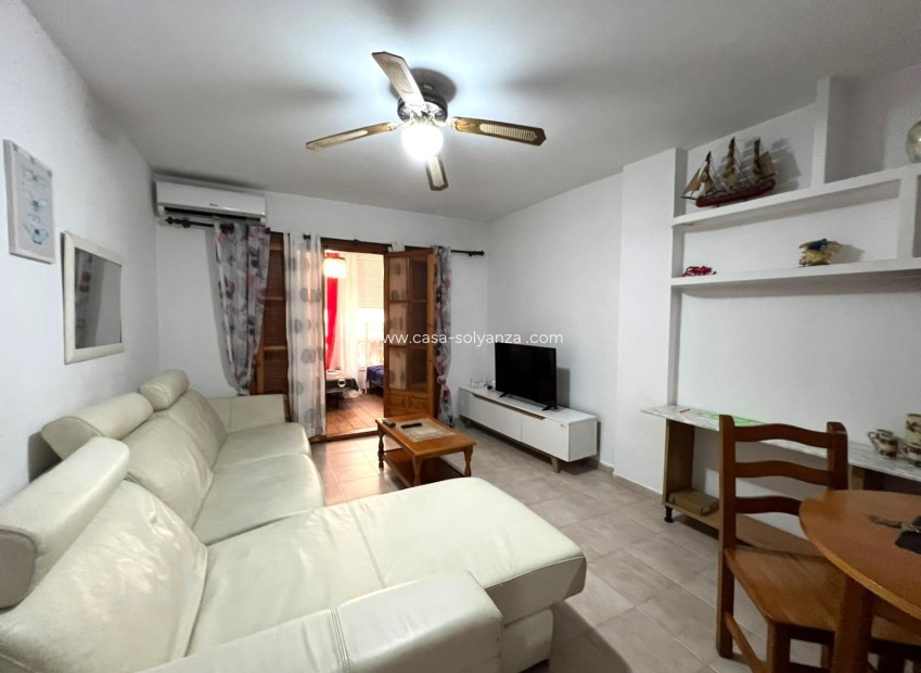Herverkoop - Appartement / flat - Torrevieja - Playa de los Locos