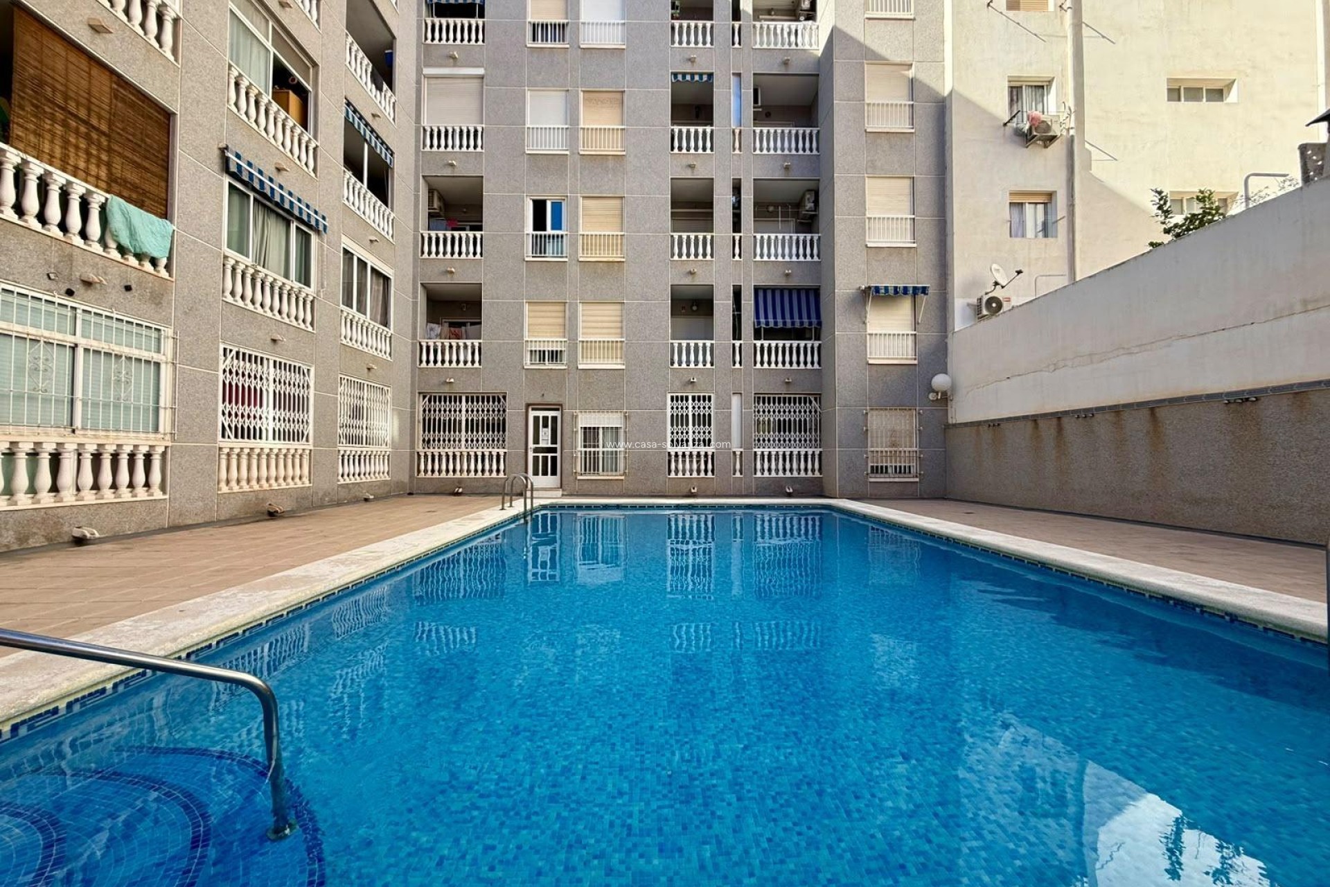 Herverkoop - Appartement / flat - Torrevieja - Playa de los Locos