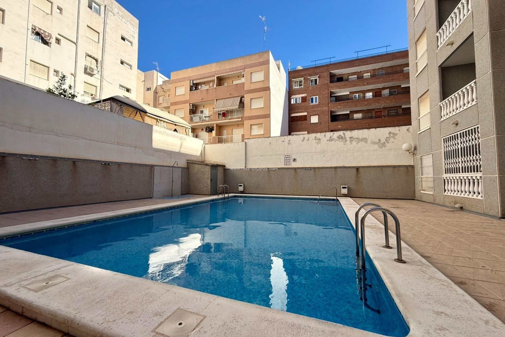 Herverkoop - Appartement / flat - Torrevieja - Playa de los Locos