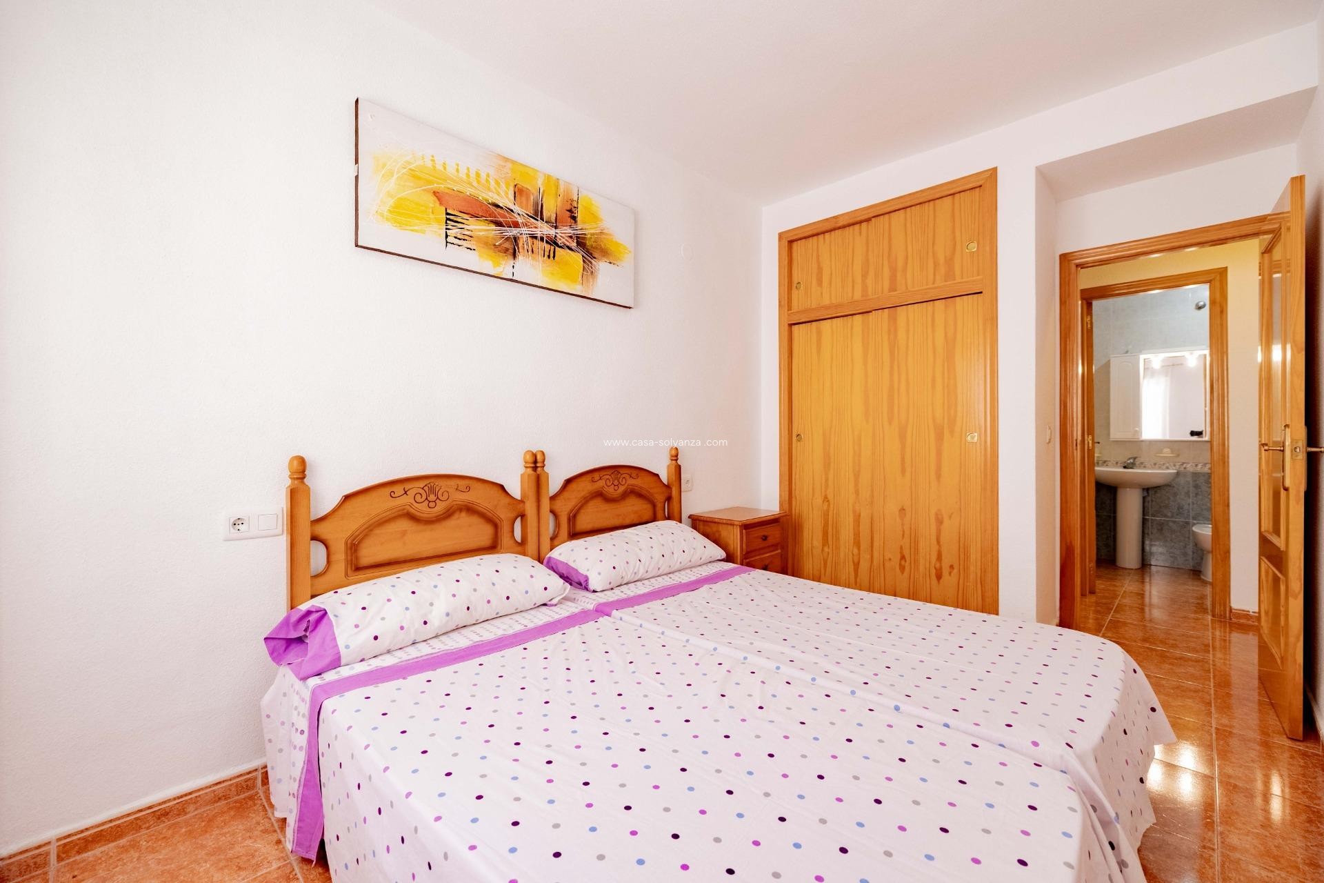 Herverkoop - Appartement / flat - Torrevieja - Playa de los Locos