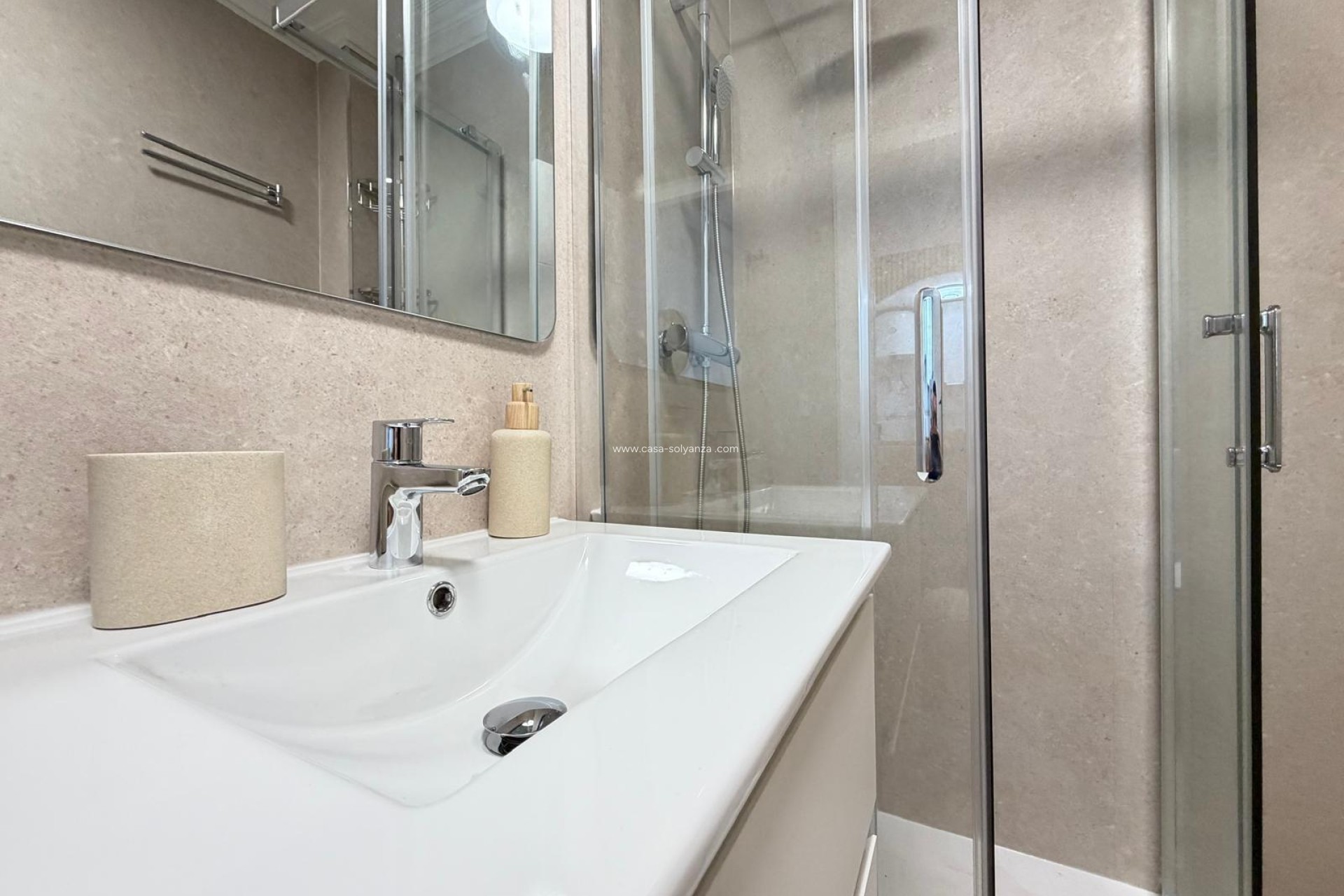 Herverkoop - Appartement / flat - Torrevieja - Playa de los Locos