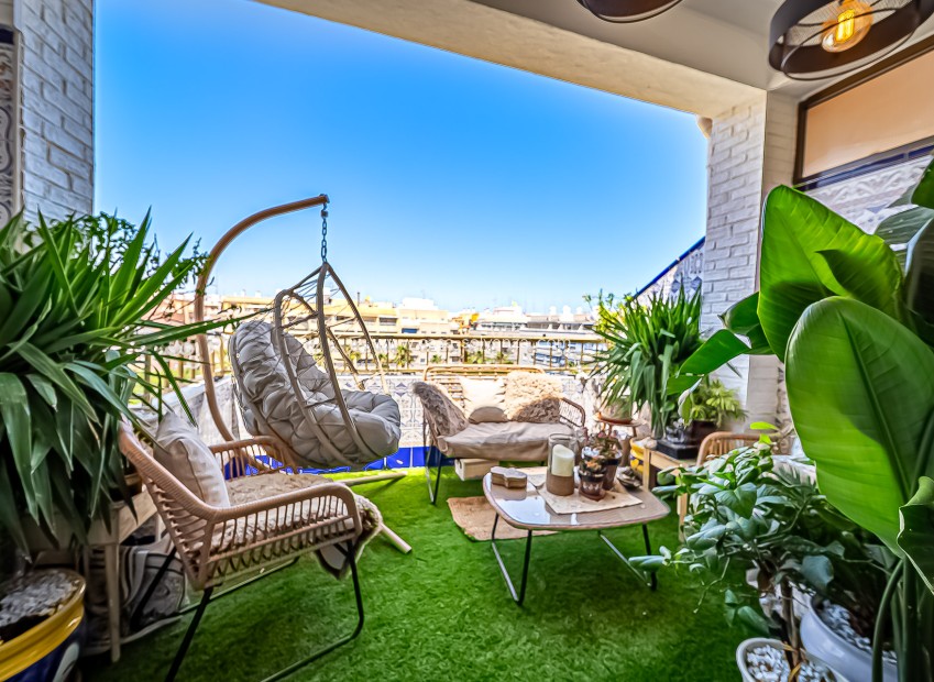 Herverkoop - Appartement / flat - Torrevieja - Playa de los Locos