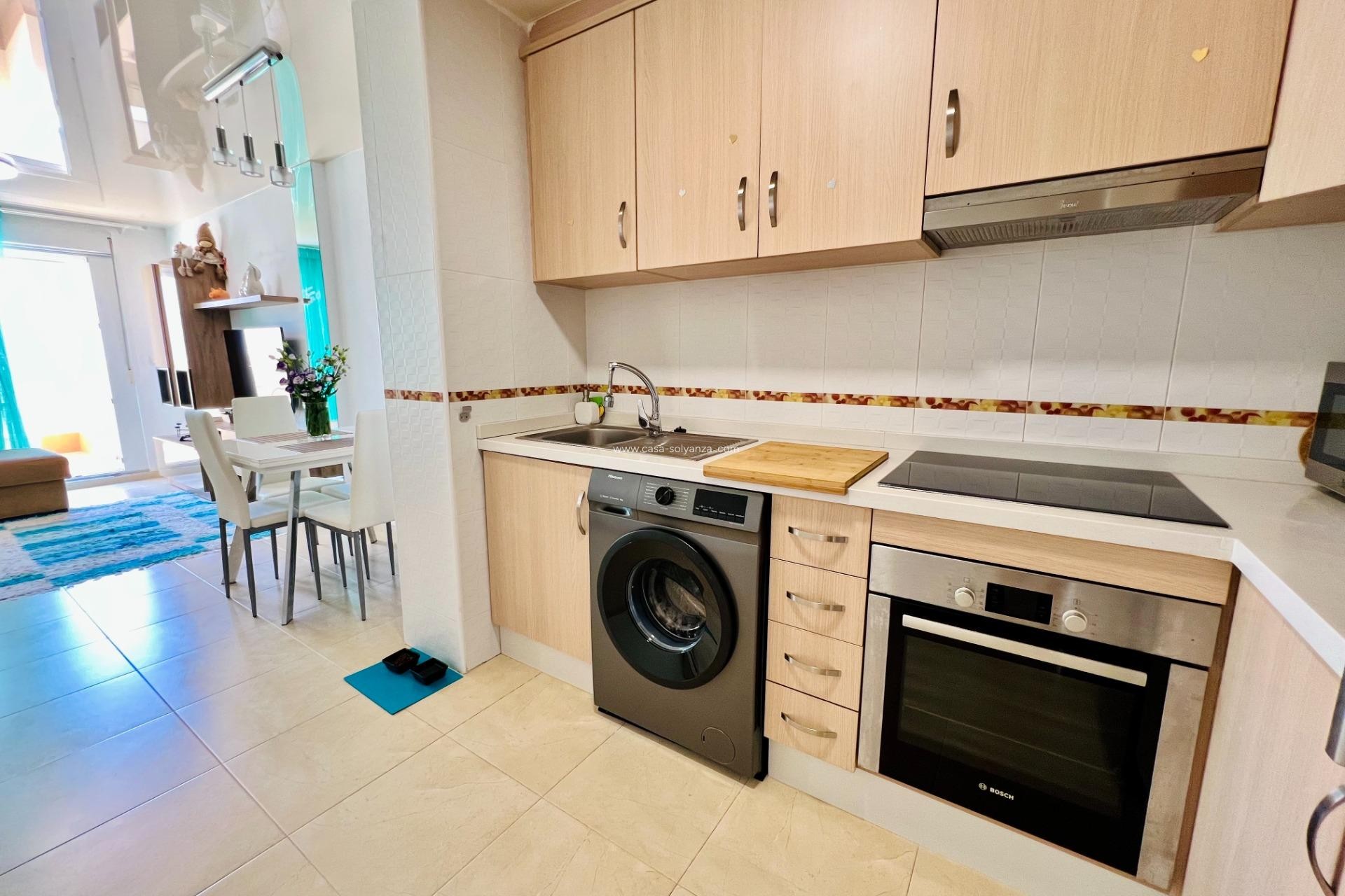 Herverkoop - Appartement / flat - Torrevieja - Playa de los Locos