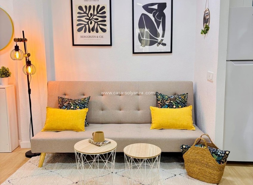 Herverkoop - Appartement / flat - Torrevieja - Playa de los Locos