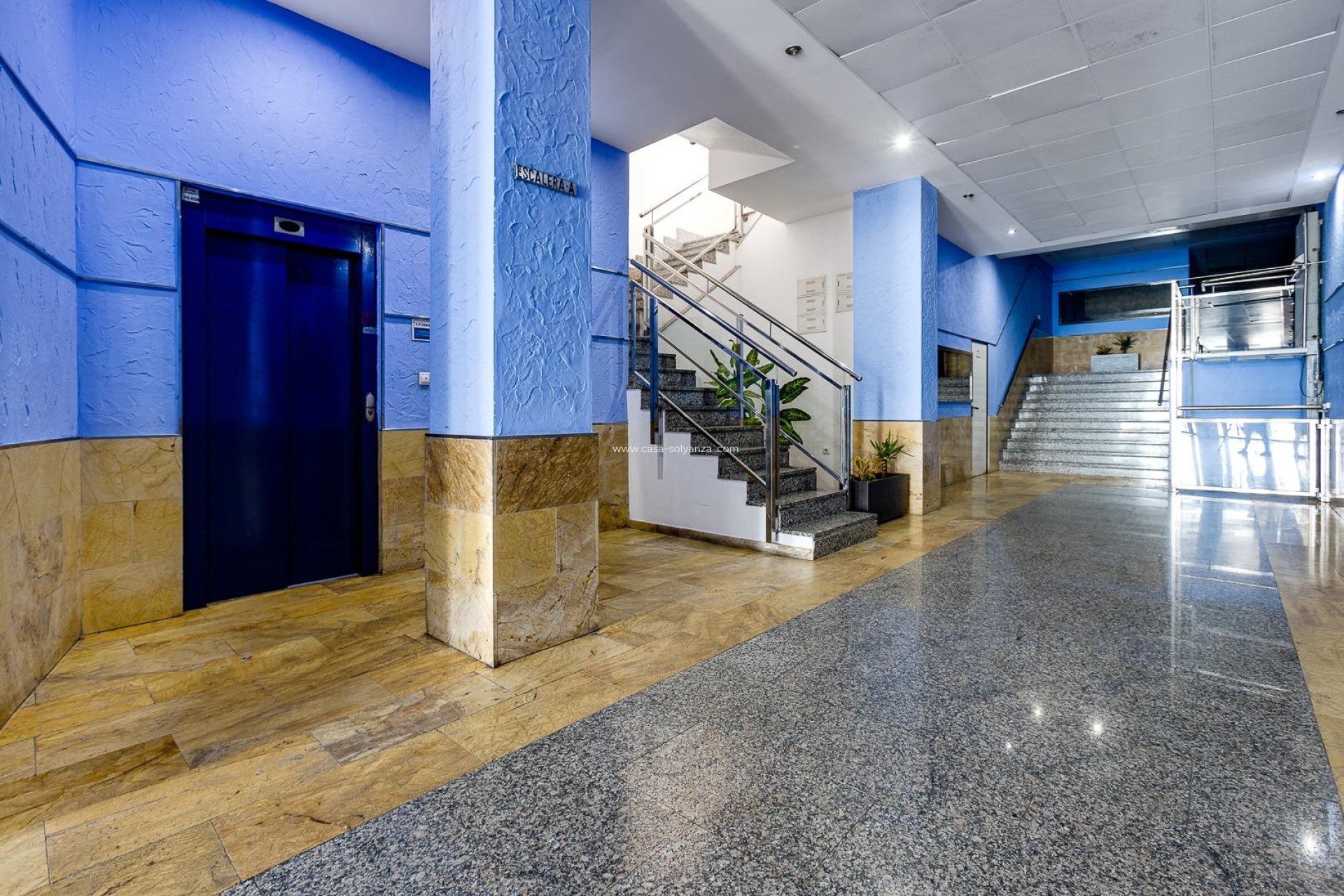 Herverkoop - Appartement / flat - Torrevieja - Playa de los Locos