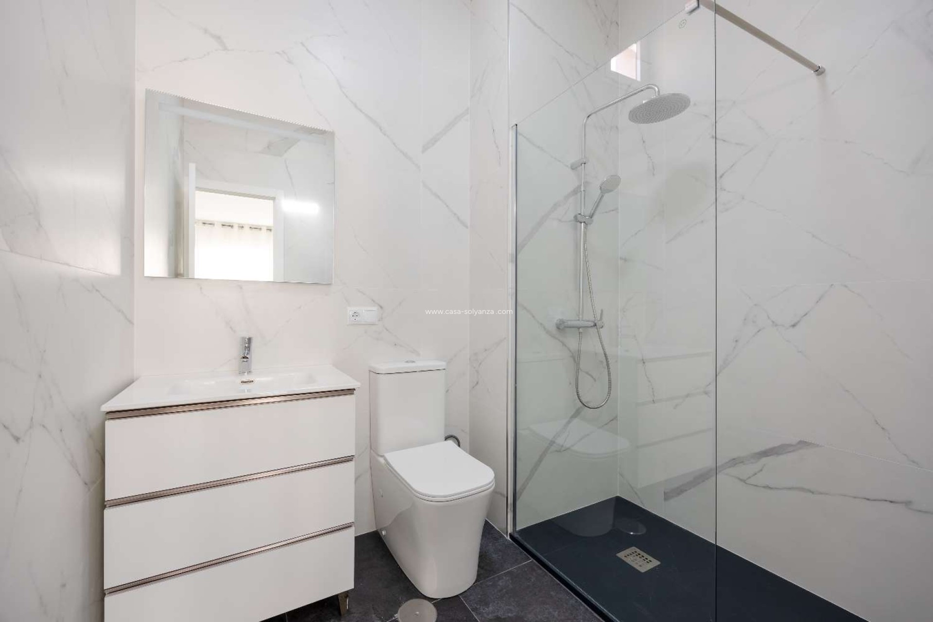 Herverkoop - Appartement / flat - Torrevieja - Playa de los Locos