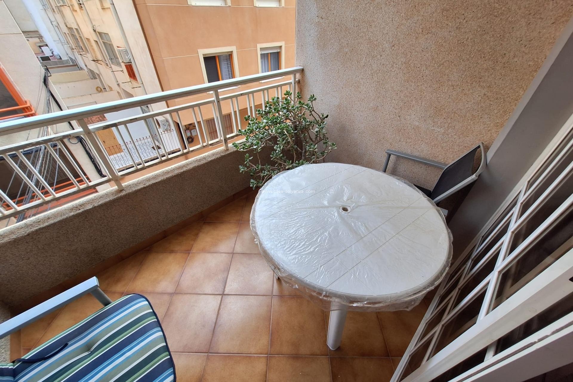 Herverkoop - Appartement / flat - Torrevieja - Playa de los Locos