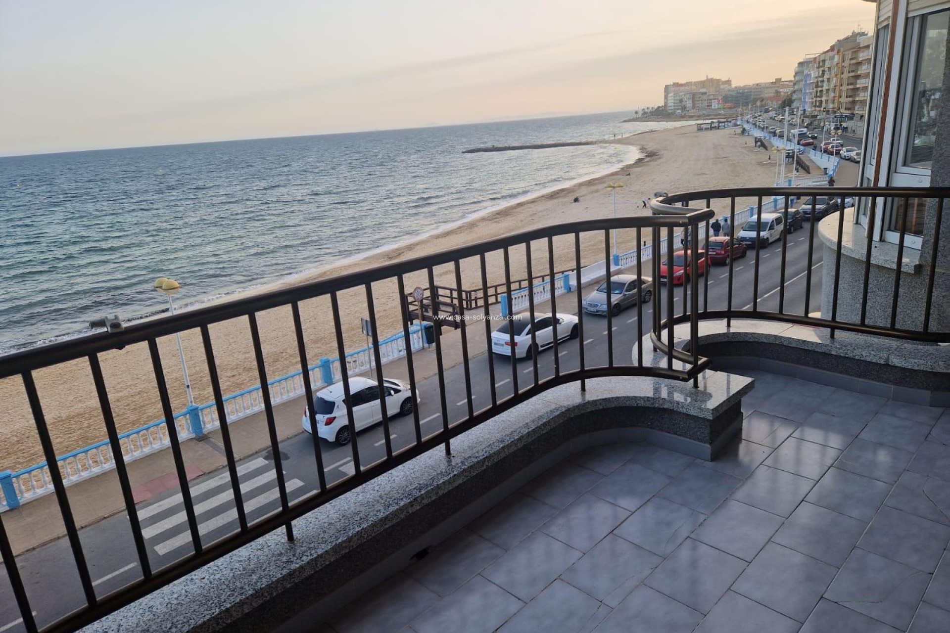 Herverkoop - Appartement / flat - Torrevieja - Playa de los Locos
