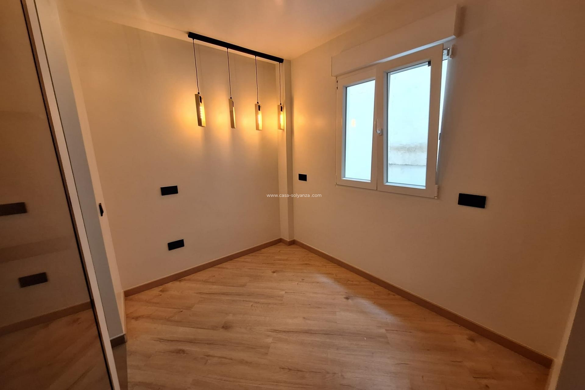 Herverkoop - Appartement / flat - Torrevieja - Playa de los Locos