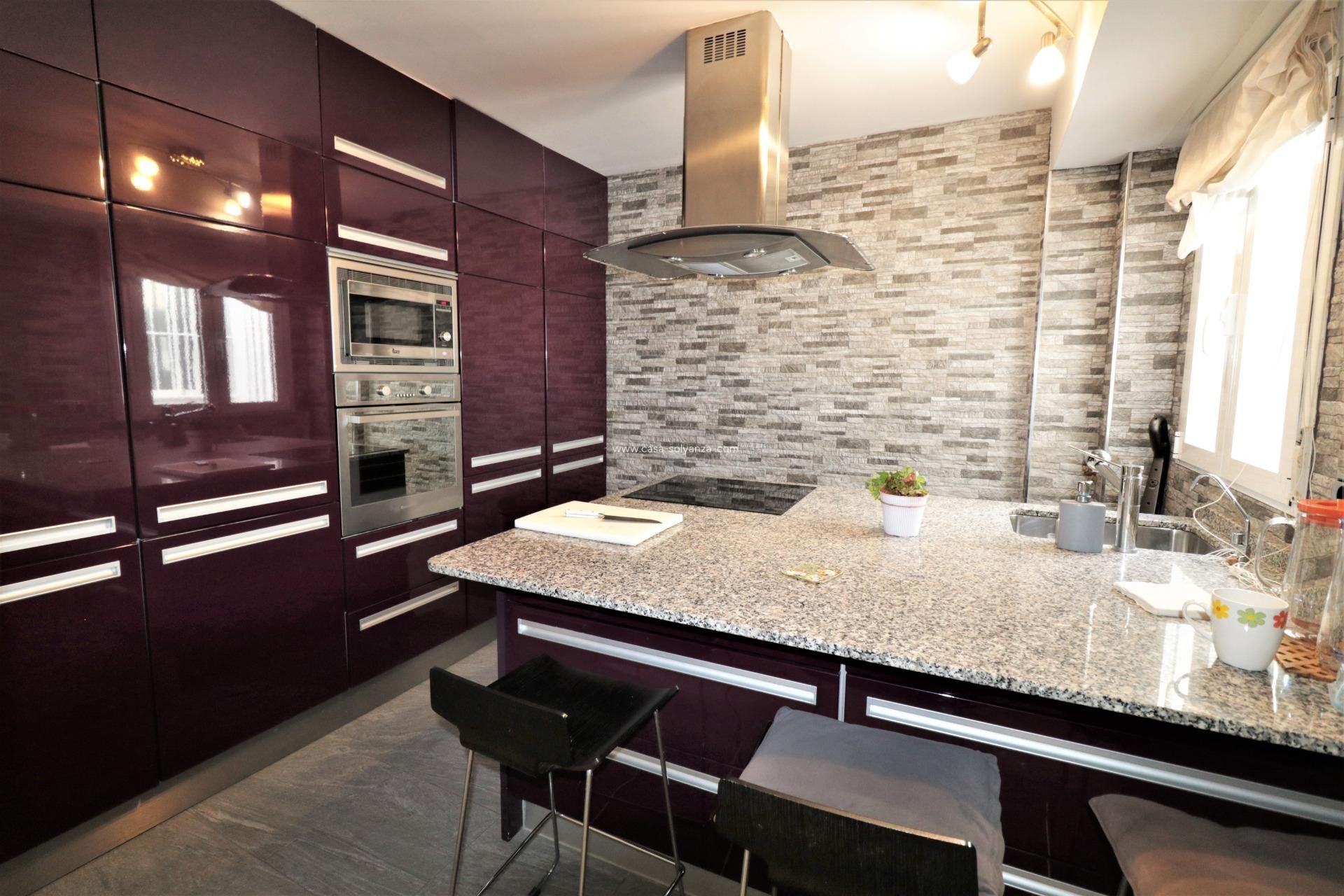 Herverkoop - Appartement / flat - Torrevieja - Playa De Los Naufragos