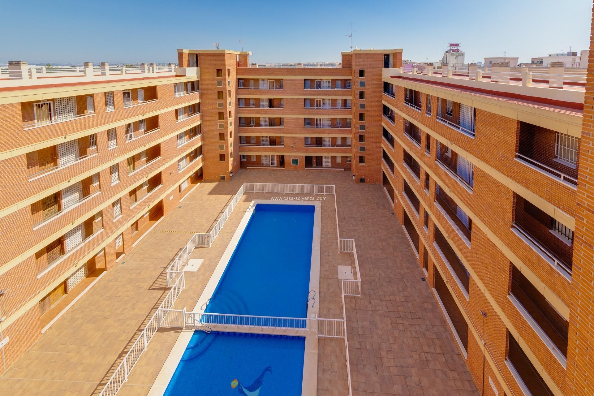 Herverkoop - Appartement / flat - Torrevieja - Playa De Los Naufragos