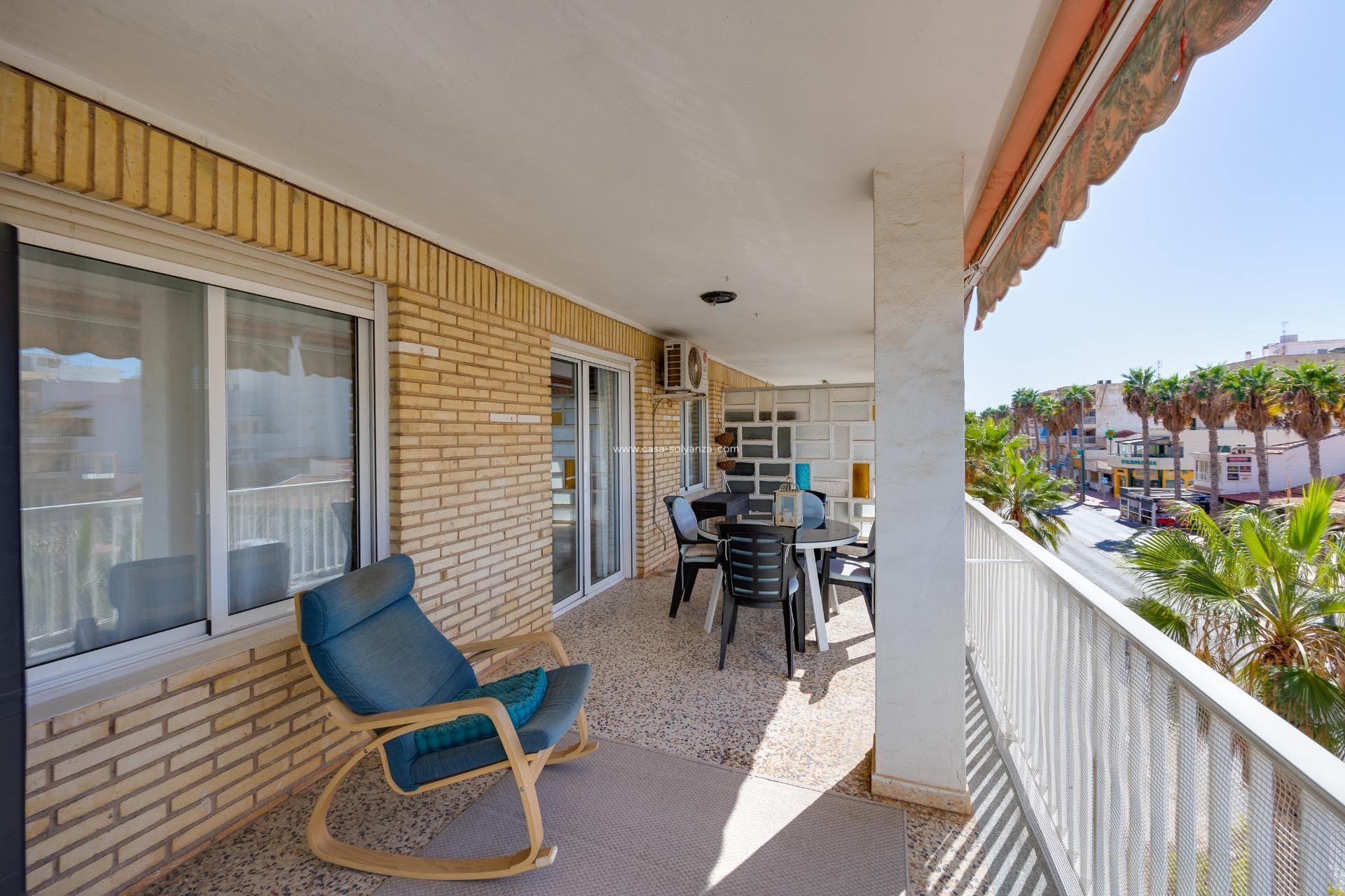 Herverkoop - Appartement / flat - Torrevieja - Playa De Los Naufragos