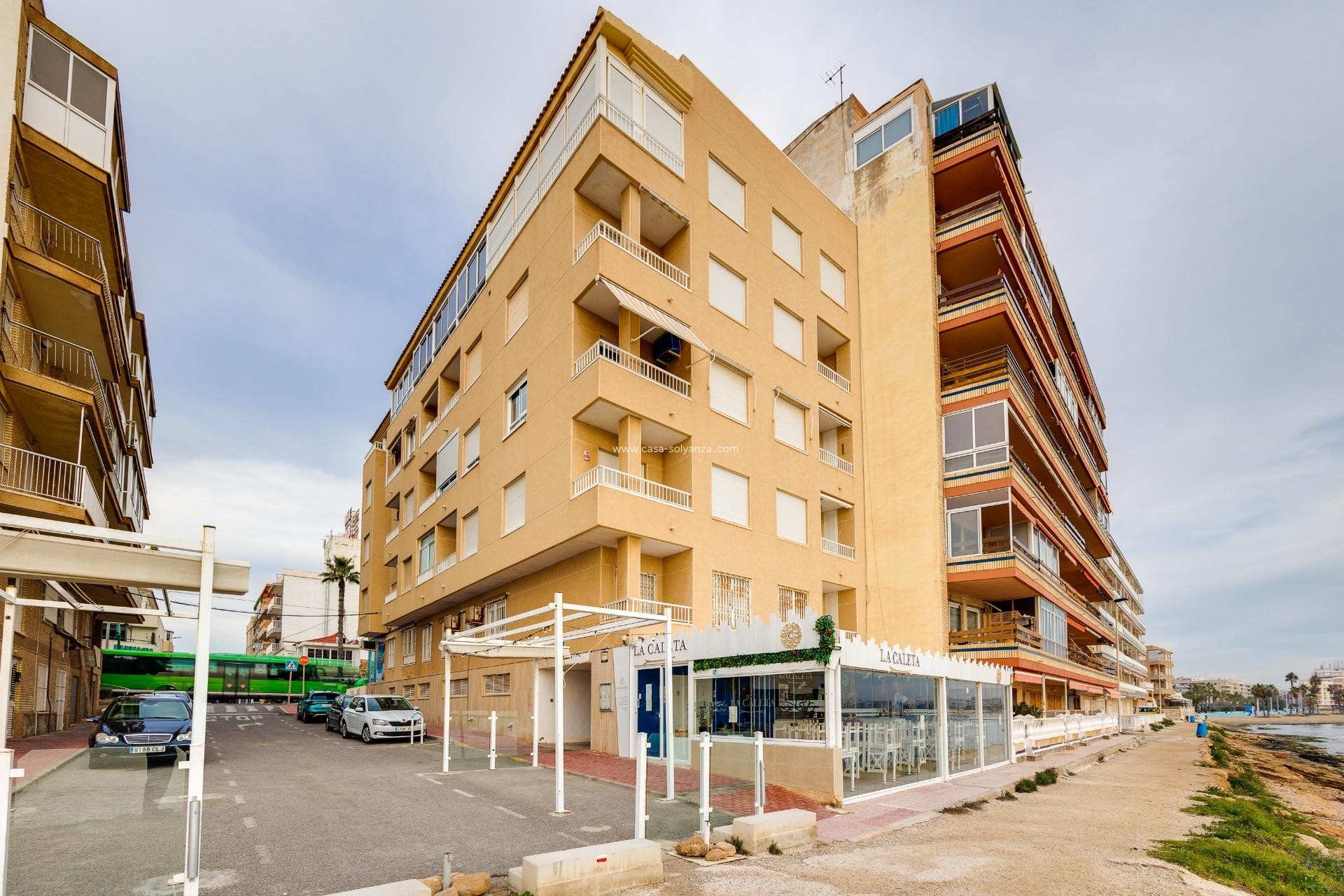Herverkoop - Appartement / flat - Torrevieja - Playa De Los Naufragos