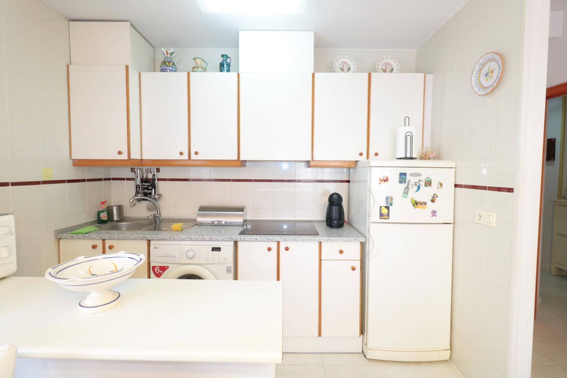 Herverkoop - Appartement / flat - Torrevieja - Playa De Los Naufragos