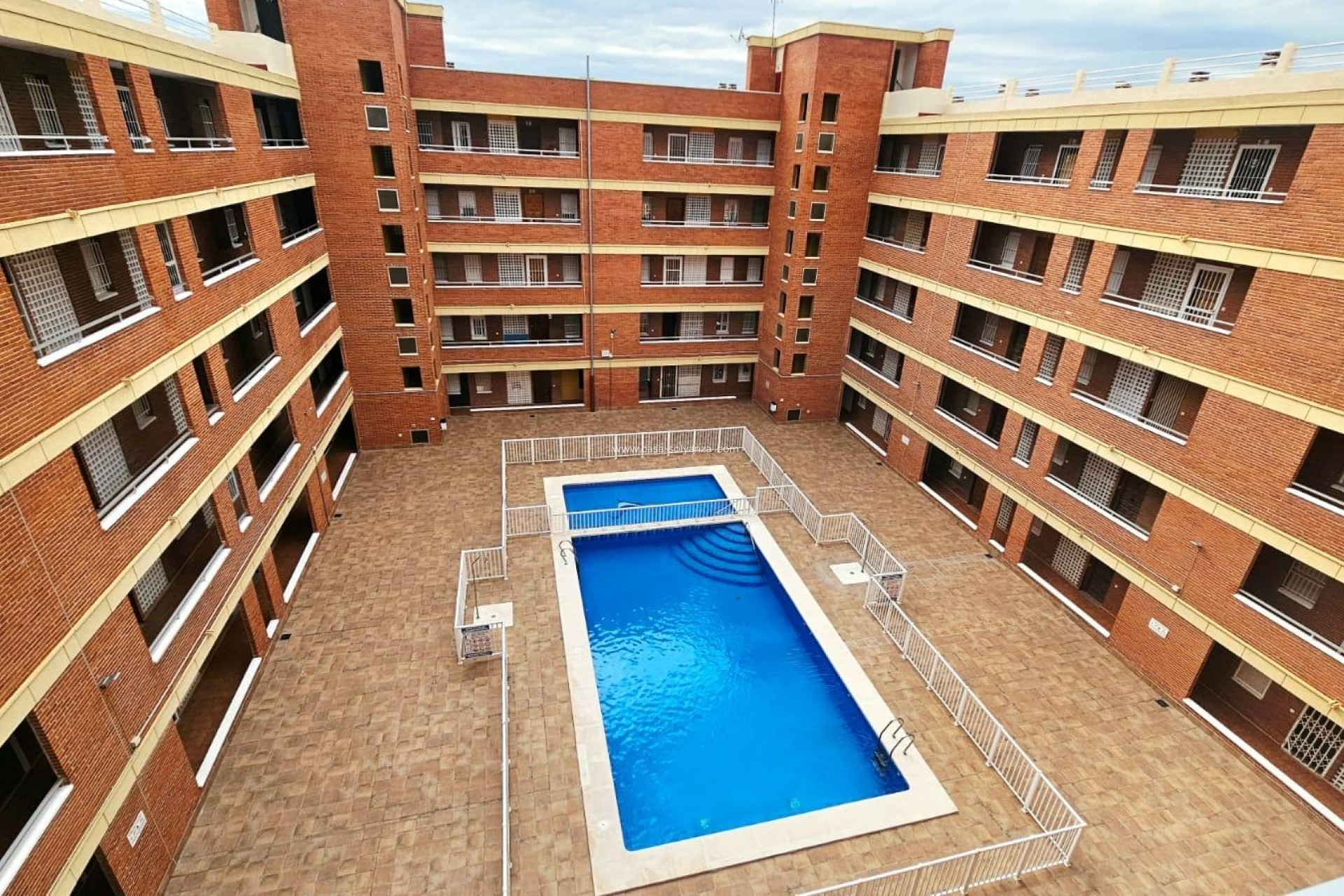 Herverkoop - Appartement / flat - Torrevieja - Playa De Los Naufragos