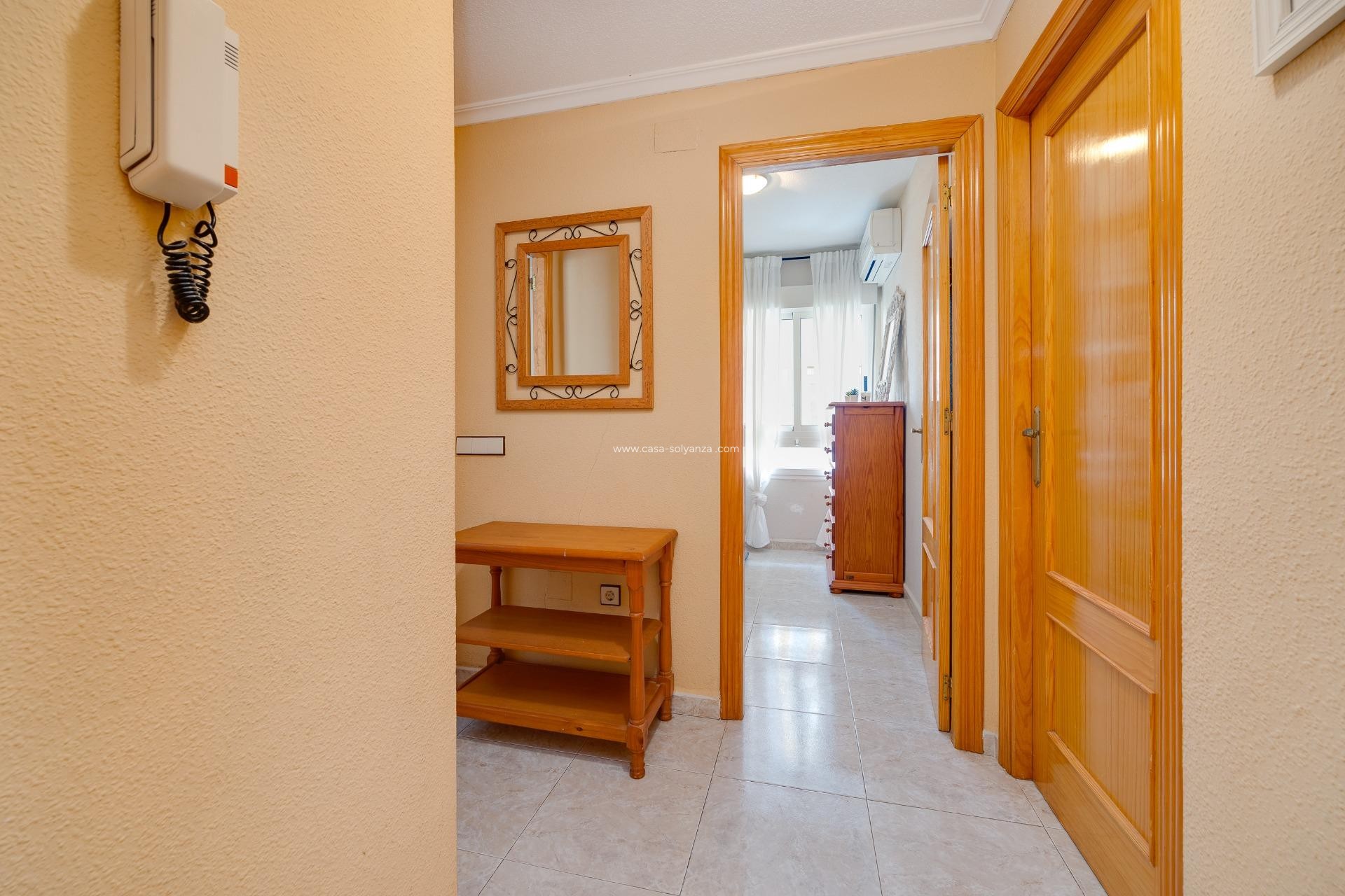 Herverkoop - Appartement / flat - Torrevieja - Playa De Los Naufragos