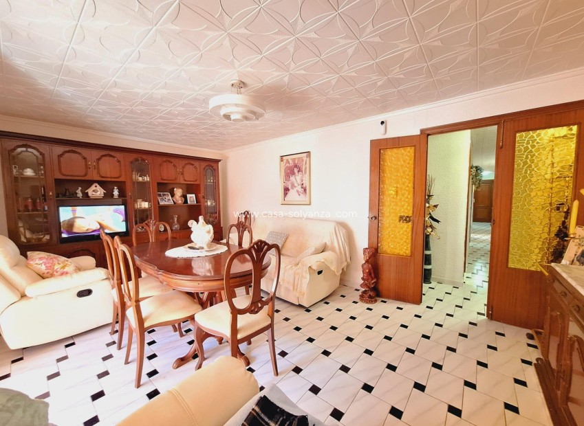Herverkoop - Appartement / flat - Torrevieja - Playa del Acequión