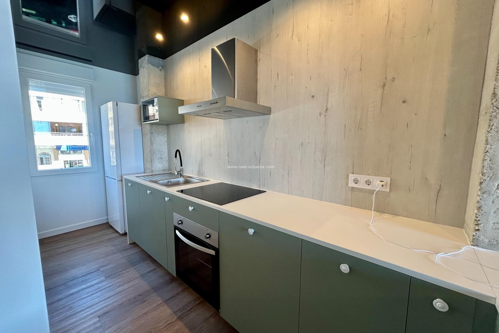 Herverkoop - Appartement / flat - Torrevieja - Playa del Acequión