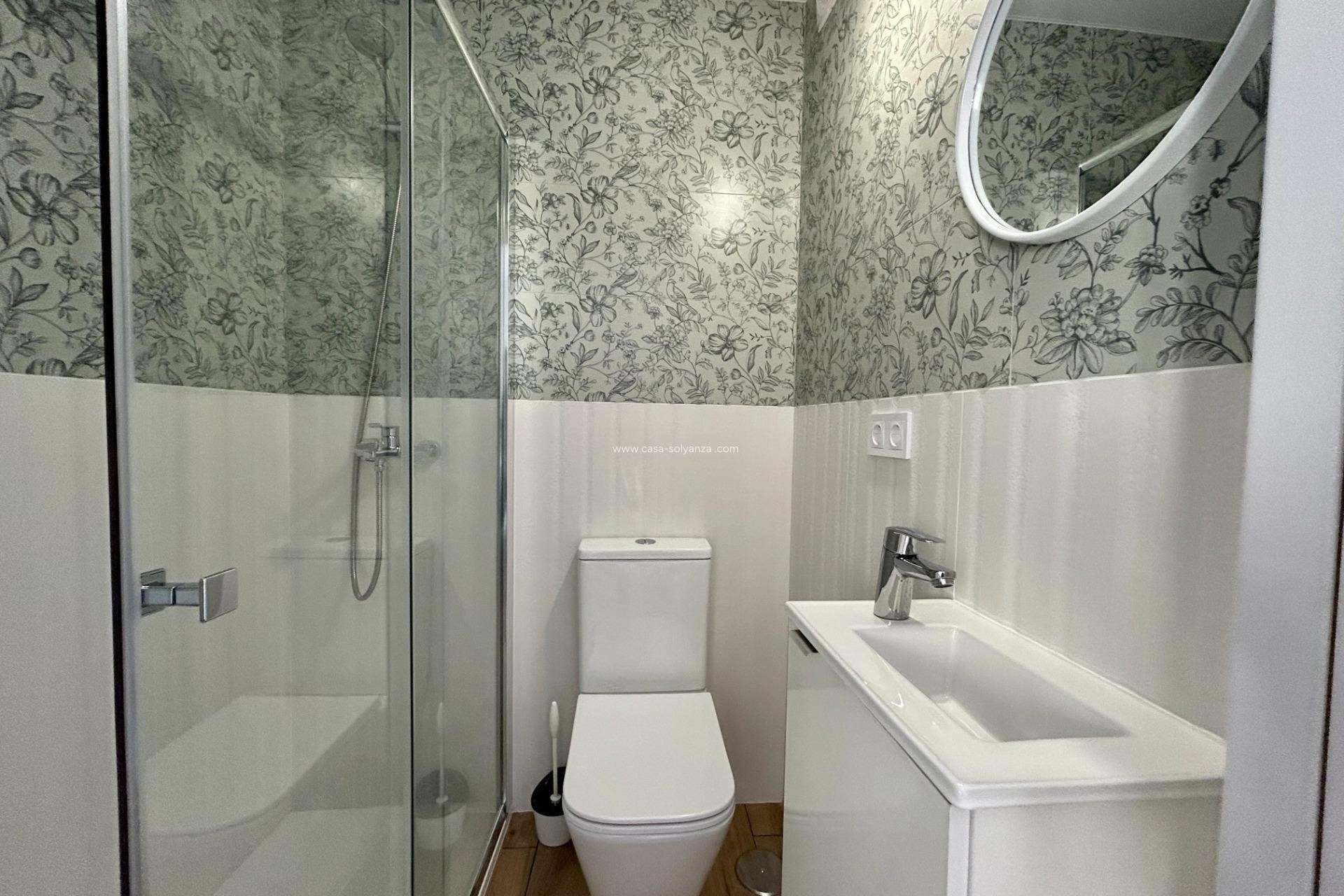 Herverkoop - Appartement / flat - Torrevieja - Playa del Acequión