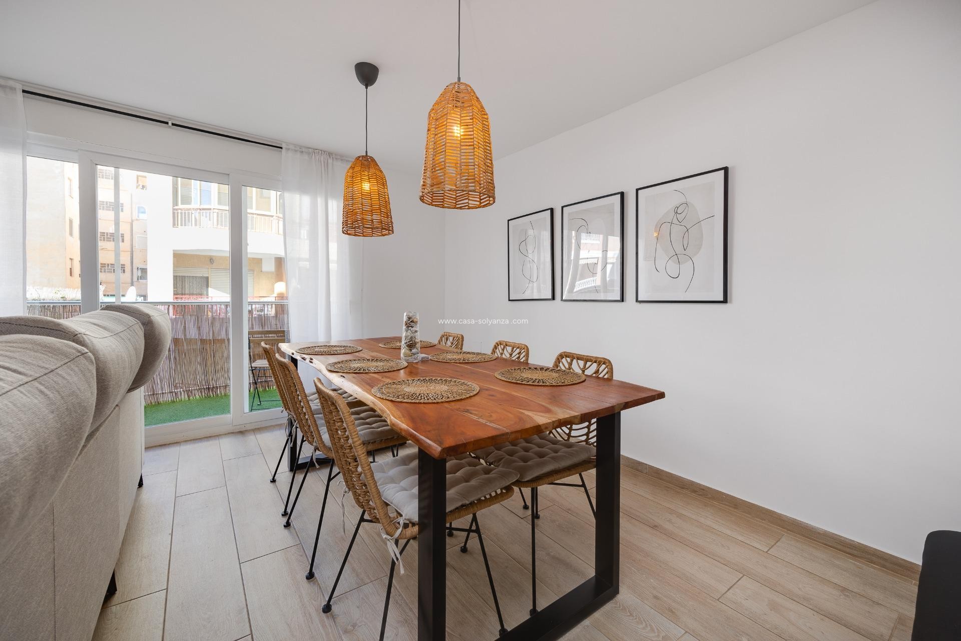 Herverkoop - Appartement / flat - Torrevieja - Playa del Cura