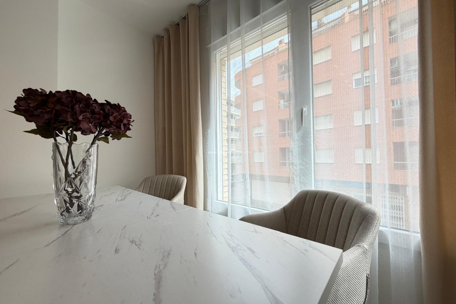 Herverkoop - Appartement / flat - Torrevieja - Playa del Cura