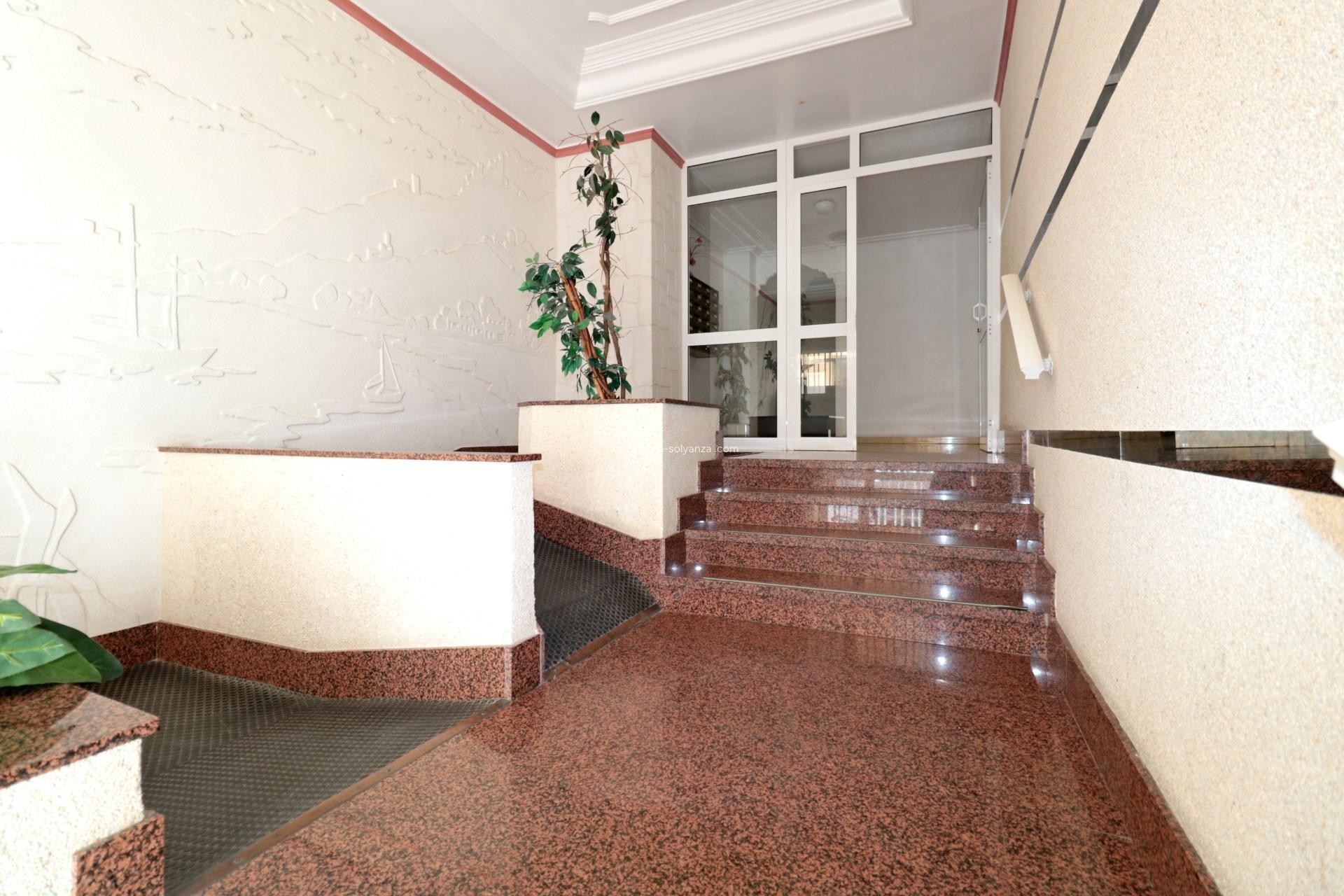 Herverkoop - Appartement / flat - Torrevieja - Playa del Cura