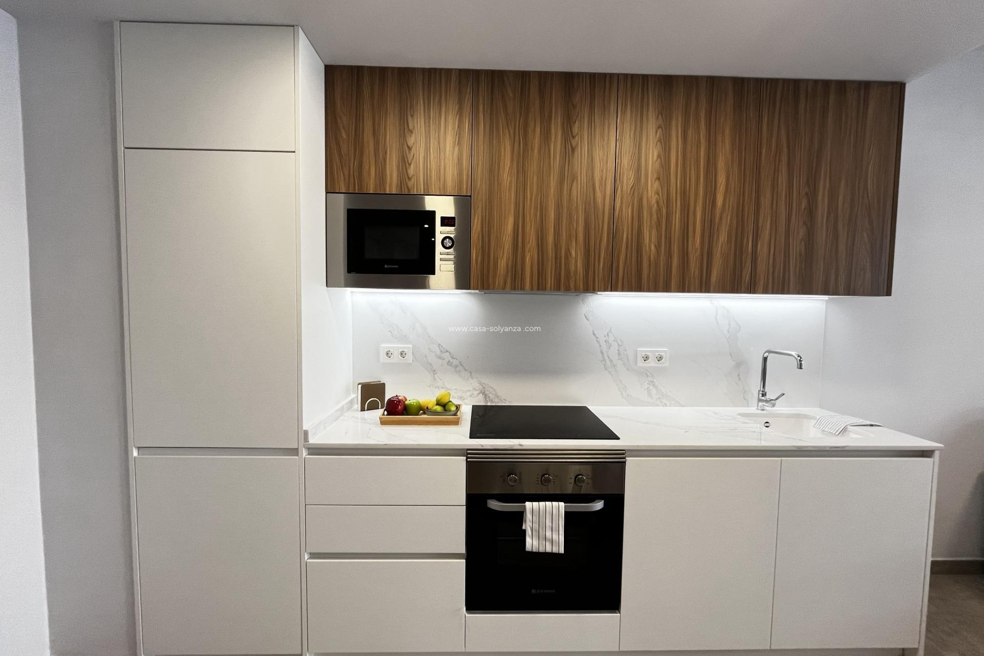 Herverkoop - Appartement / flat - Torrevieja - Playa del Cura