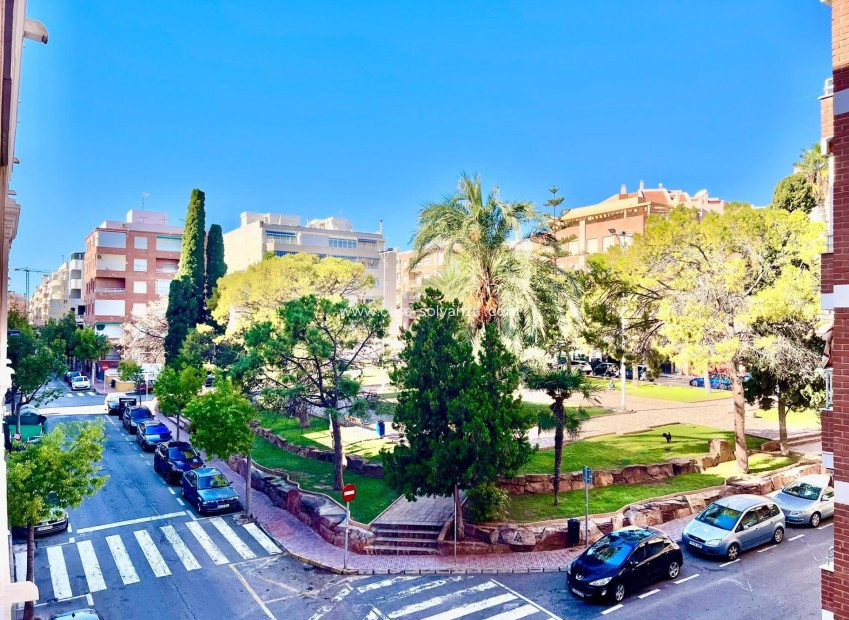Herverkoop - Appartement / flat - Torrevieja - Playa del Cura