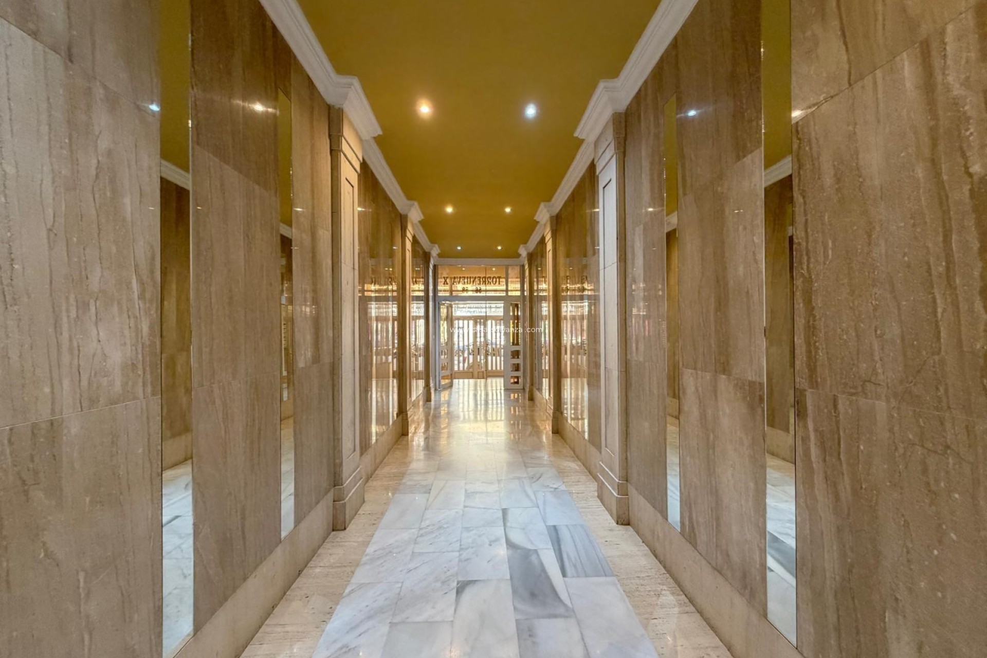 Herverkoop - Appartement / flat - Torrevieja - Playa del Cura